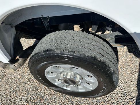 Used 2022 Ford F250 XLT w/ FX4 Off-Road Package image 40