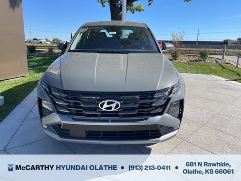 Used 2026 Hyundai Tucson SE FWD image 10
