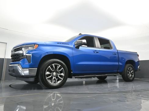 Used 2022 Chevrolet Silverado 1500 LT w/ LPO, Dark Essentials Package RWD image 52