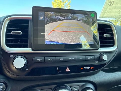 New 2026 Hyundai Venue SEL FWD image 25