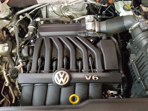 Used 2021 Volkswagen Atlas SE FWD image 30