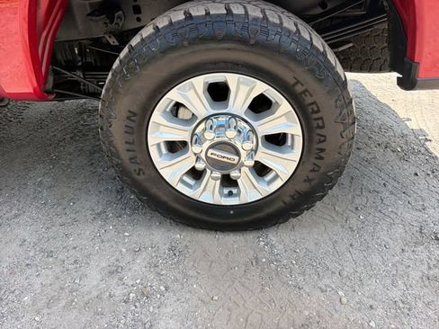 Used 2022 Ford F350 XLT w/ XLT Value Package AWD/4WD image 32