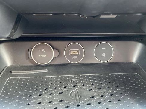 Used 2023 Genesis G70 3.3T w/ Sport Prestige Package image 26