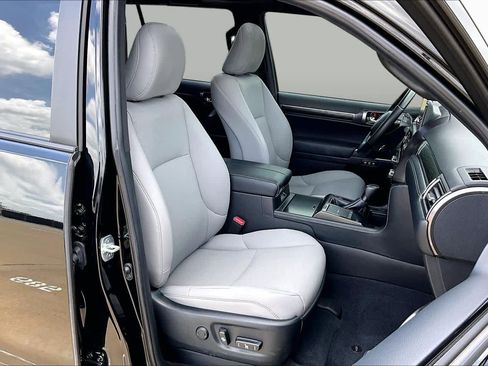 Used 2023 Lexus GX 460 w/ Black Line Special Edition AWD/4WD image 9