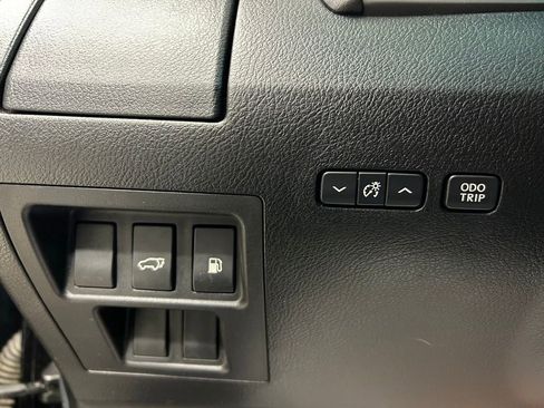 Used 2011 Lexus RX 350 AWD w/ Premium Pkg image 14