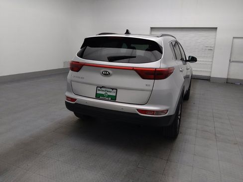 Used 2018 Kia Sportage EX w/ EX Technology Package AWD/4WD image 7