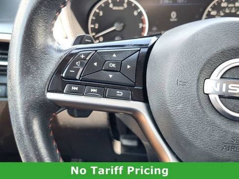 Used 2024 Nissan Altima 2.5 SR FWD image 28