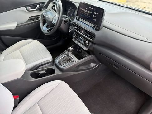 Used 2023 Hyundai Kona SEL w/ Convenience Package FWD image 17