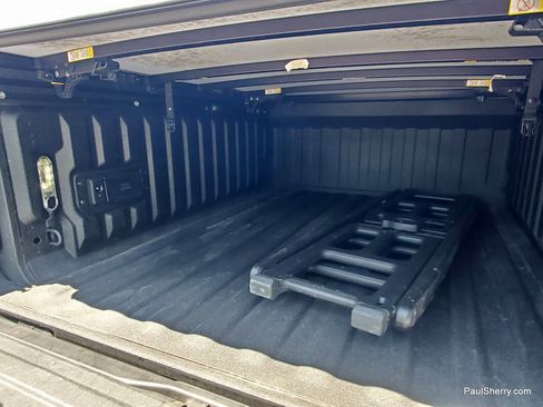 Used 2025 RAM 1500 Tungsten w/ Off Road Group AWD/4WD image 21