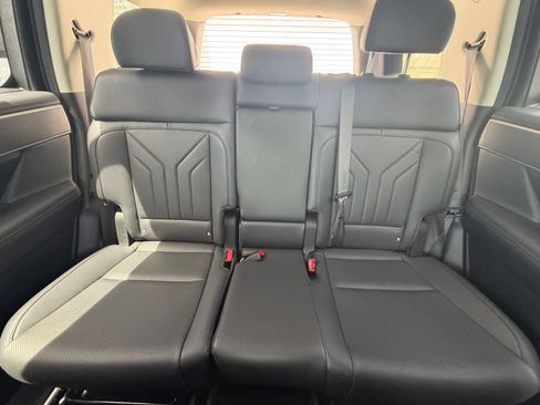 Used 2026 Hyundai Santa Fe SEL FWD image 39