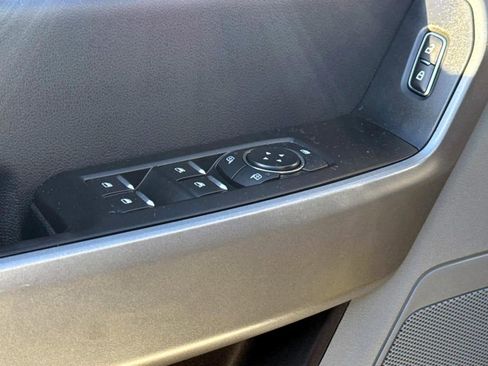Used 2024 Ford F250 XLT image 9