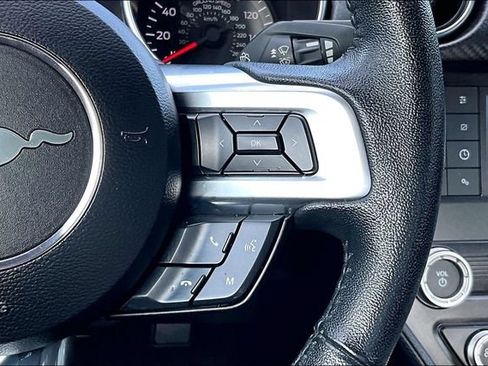 Used 2022 Ford Mustang Coupe w/ Black Accent Package RWD image 11