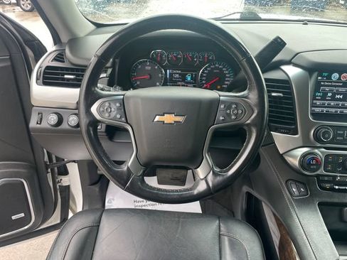 Used 2018 Chevrolet Suburban LT w/ LT Signature Package AWD/4WD image 24