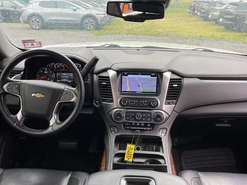 Used 2017 Chevrolet Suburban Premier AWD/4WD image 7