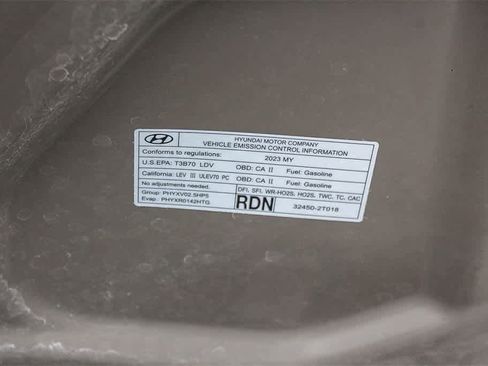 Used 2023 Genesis G80 2.5T image 40