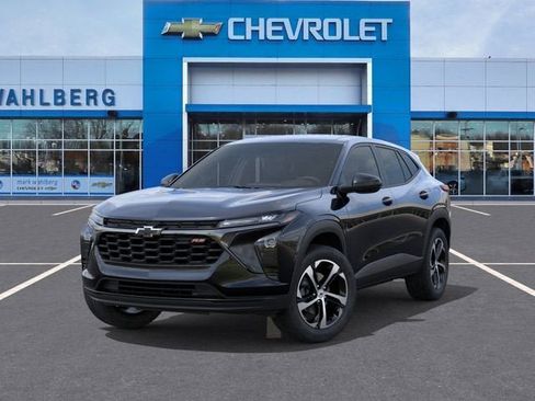 New 2026 Chevrolet Trax RS w/ Driver Confidence Package image 6