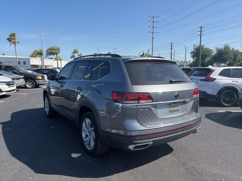 Used 2021 Volkswagen Atlas SE w/ Panoramic Sunroof Package image 5
