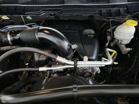 Used 2017 RAM 1500 Outdoorsman AWD/4WD image 32