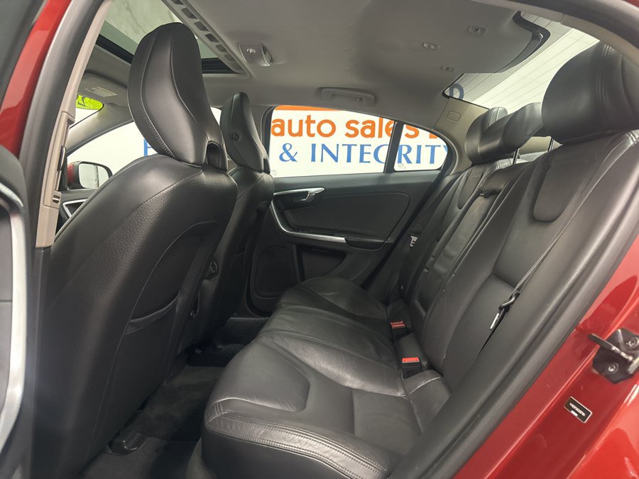 Used 2012 Volvo S60 T5 FWD image 13