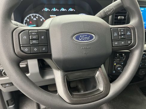 New 2025 Ford F250 XL w/ XL Chrome Package AWD/4WD image 10