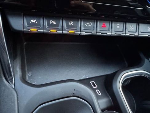 Used 2024 GMC Sierra 1500 Denali w/ Technology Package image 49