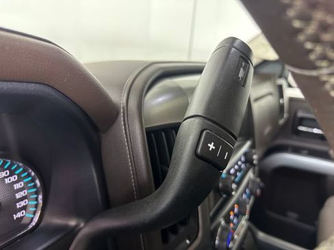 Used 2015 Chevrolet Silverado 1500 LTZ Z71 w/ LTZ Plus Package AWD/4WD image 20