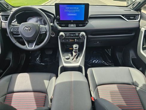 Used 2024 Toyota RAV4 XSE w/ Weather Package AWD/4WD image 17
