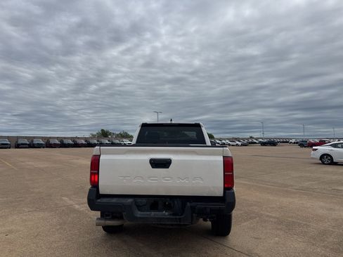 Used 2024 Toyota Tacoma SR RWD image 19