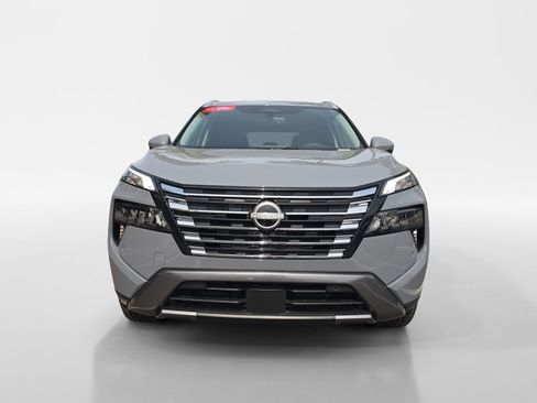 Certified 2025 Nissan Rogue SL w/ Tech Package AWD/4WD image 9