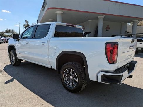Used 2025 GMC Sierra 1500 AT4 image 5