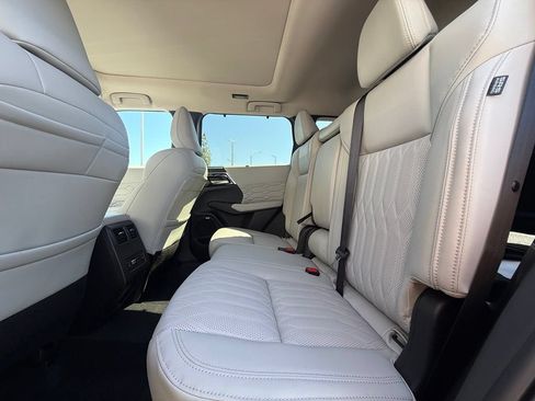 New 2026 Mitsubishi Outlander SEL FWD image 39