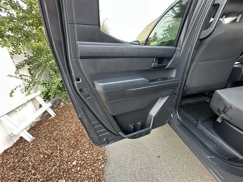 Used 2024 Toyota Tacoma SR5 AWD/4WD image 49
