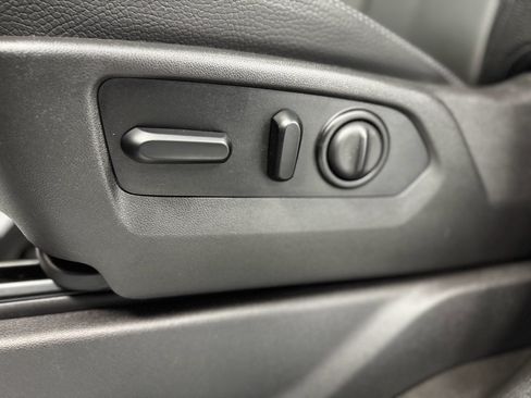 Used 2021 GMC Sierra 3500 Denali w/ Denali Ultimate Package image 16