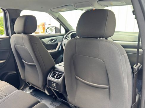 Used 2021 Chevrolet Blazer LT FWD image 33
