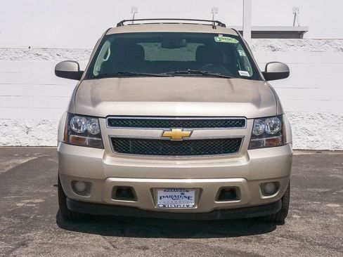 Used 2013 Chevrolet Tahoe LS w/ Convenience Package RWD image 2