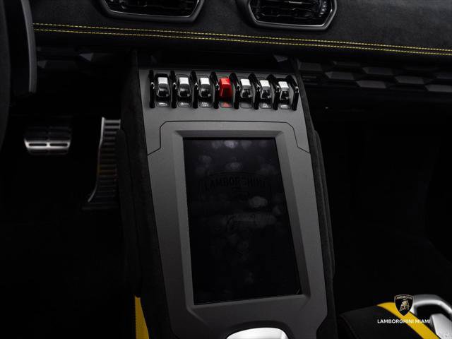 Used 2023 Lamborghini Huracan STO RWD image 39
