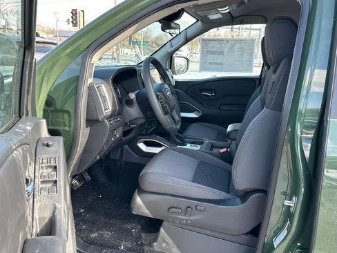 New 2026 Nissan Frontier SV w/ SV Convenience Package image 9