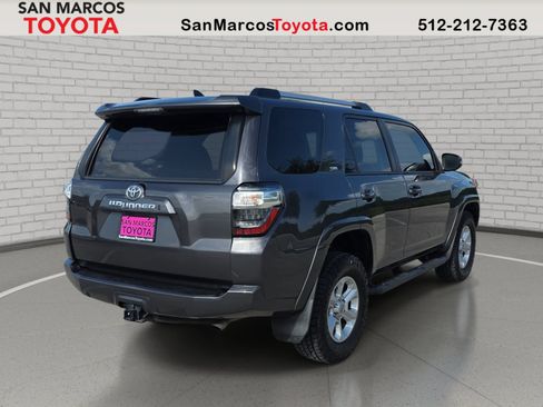 Used 2022 Toyota 4Runner SR5 Premium w/ Moonroof Package AWD/4WD image 6
