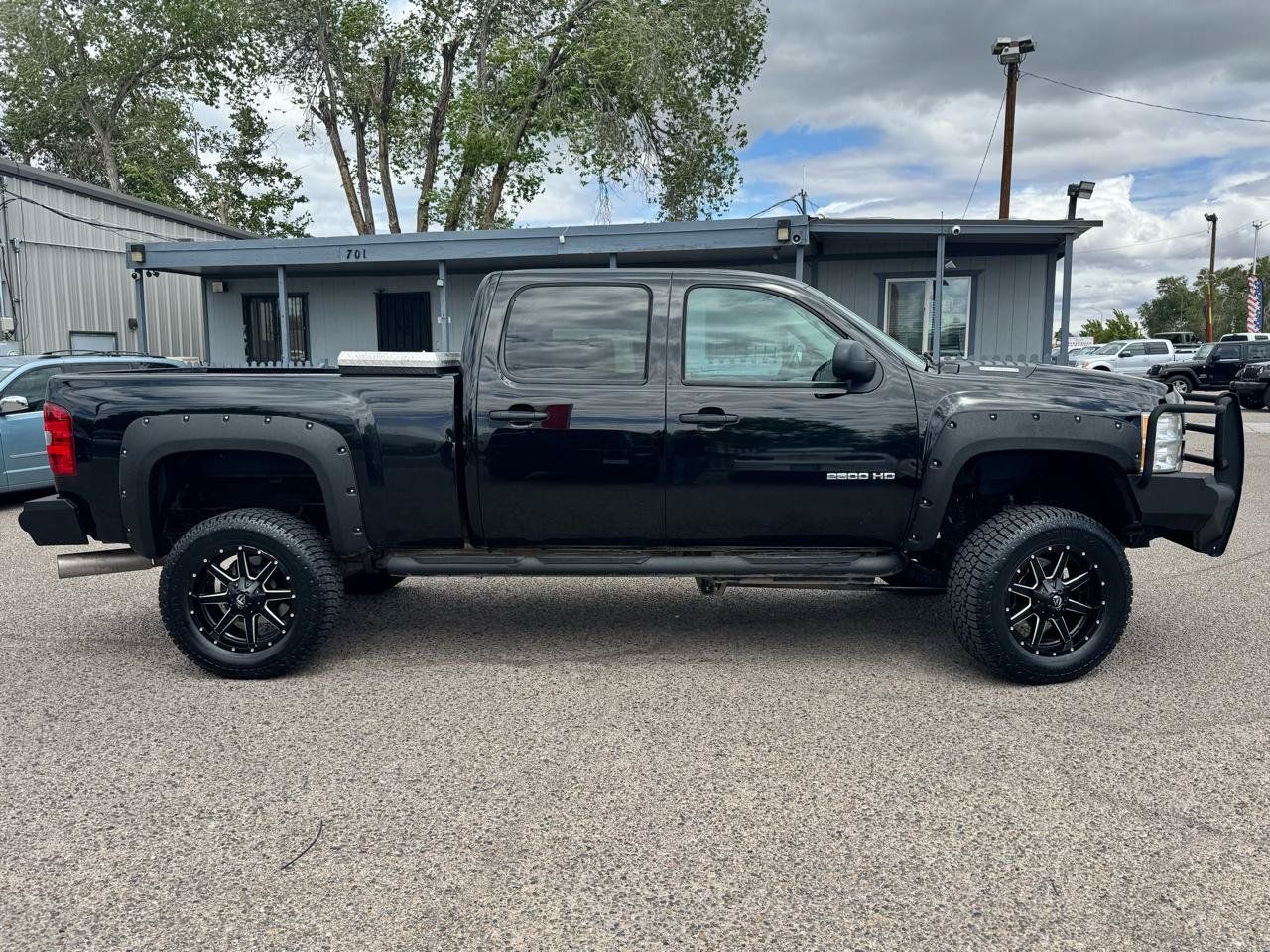 Used 2013 Chevrolet Silverado 2500 LT w/ Interior Plus Package AWD/4WD image 7