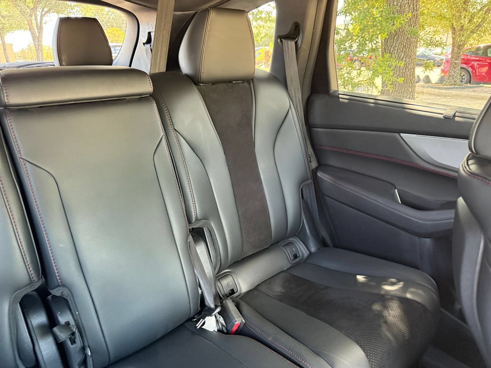 Used 2023 Acura MDX A-Spec AWD/4WD image 40