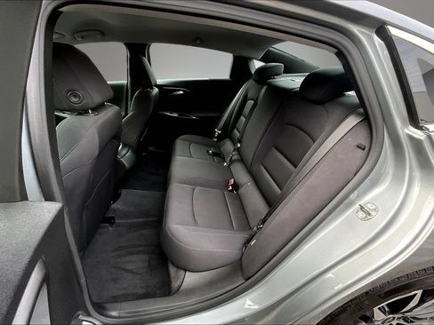 Used 2024 Chevrolet Malibu RS FWD image 22