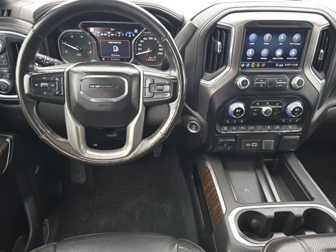 Used 2020 GMC Sierra 3500 Denali w/ Gooseneck/5TH Wheel Package image 14