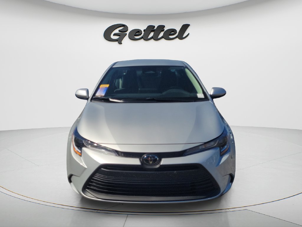 New 2027 Toyota Corolla LE w/ LE Premium Package FWD image 2
