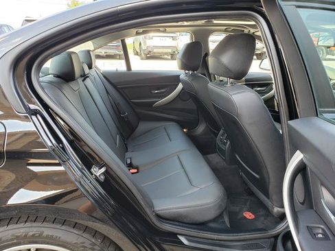 Used 2015 BMW 320i xDrive Sedan AWD/4WD image 16