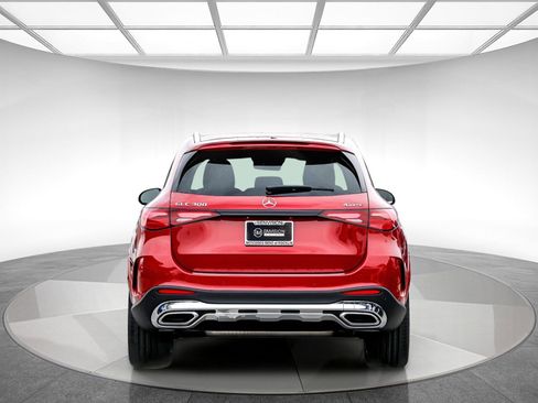 New 2026 Mercedes-Benz GLC 300 GLC 300 image 3