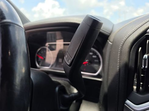 Used 2020 Chevrolet Silverado 1500 LTZ w/ LTZ Texas Edition RWD image 30