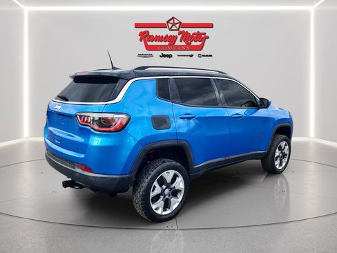 Used 2018 Jeep Compass Limited AWD/4WD image 5