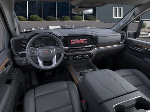 New 2026 GMC Sierra 2500 SLT w/ SLT Convenience Package image 15