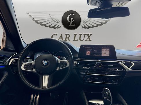 Used 2019 BMW M550i xDrive w/ Dynamic Handling Package AWD/4WD image 10