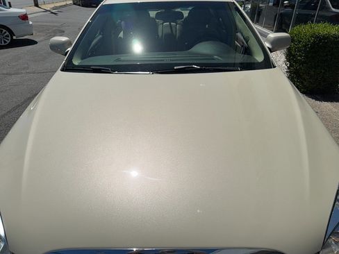 Used 2011 Buick Lucerne CXL FWD image 27